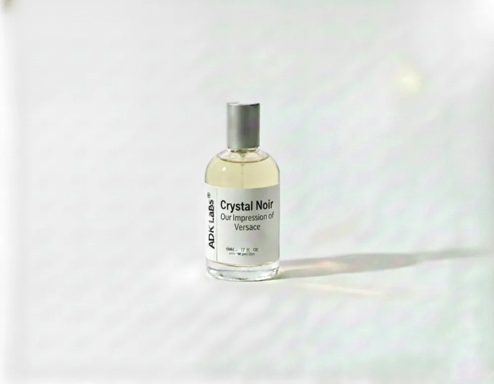 Our Impression of Crystal Noir Versace for women